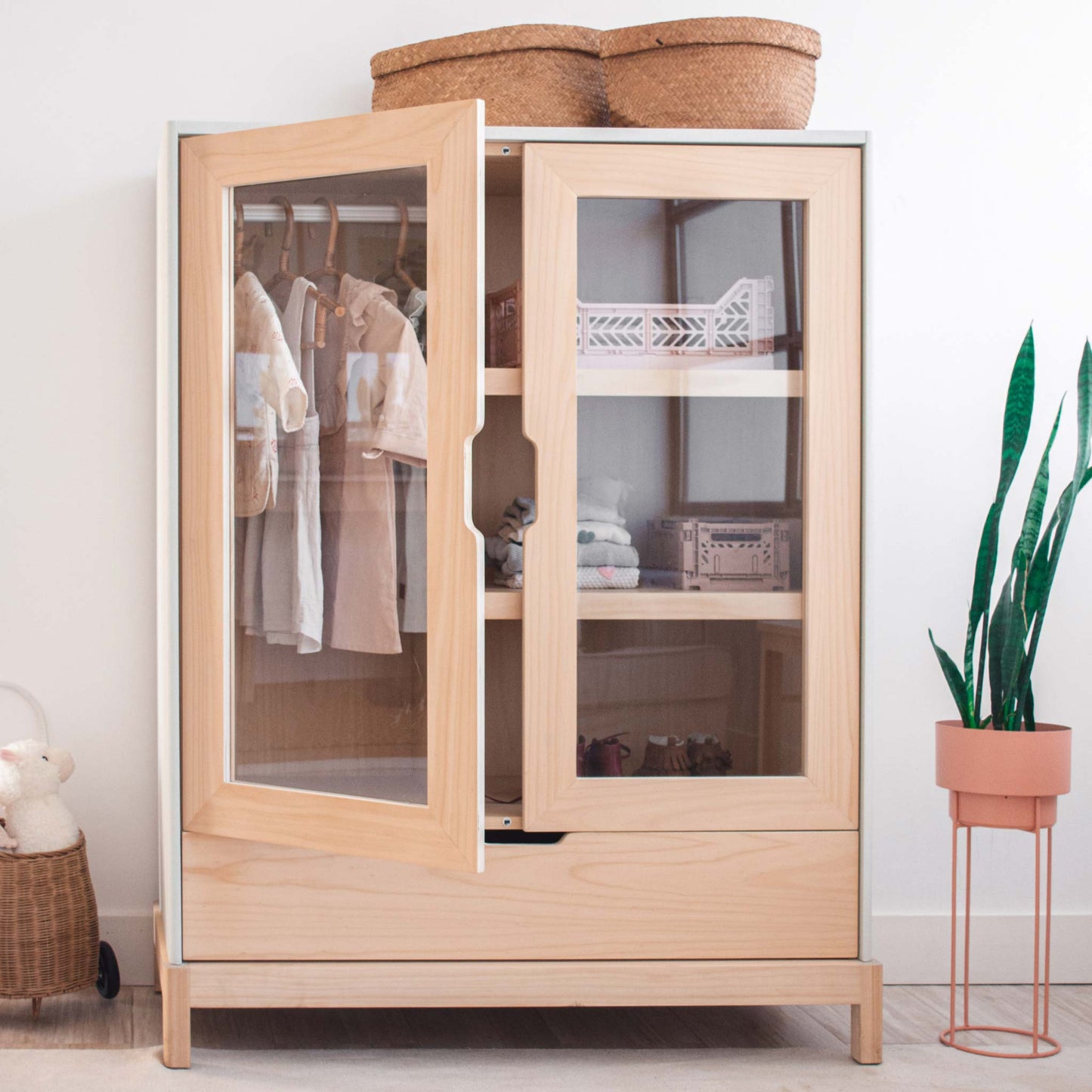 'Canchessori' closet