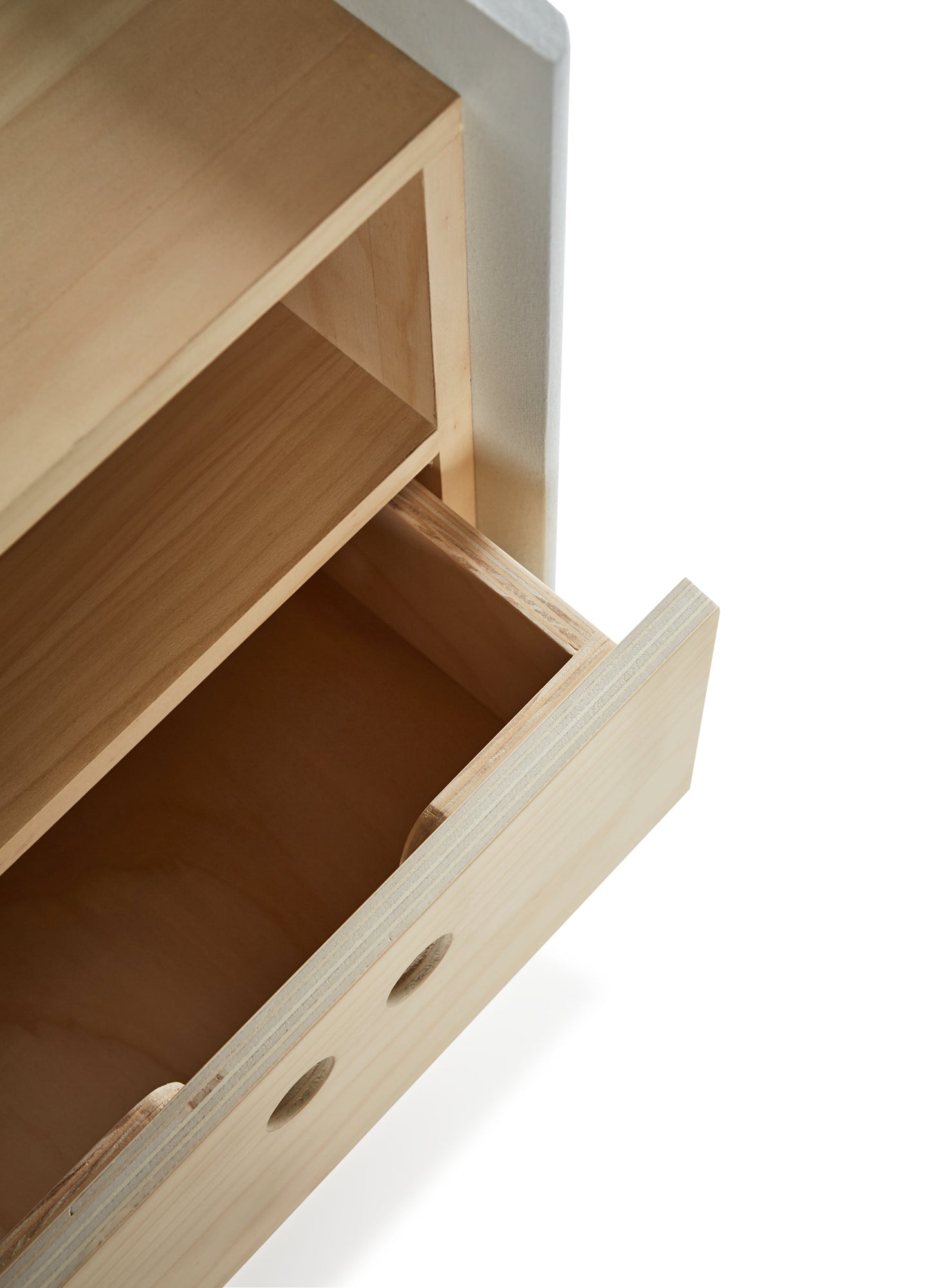 Mixed 'Cancheboom' chest of drawers - with wheels