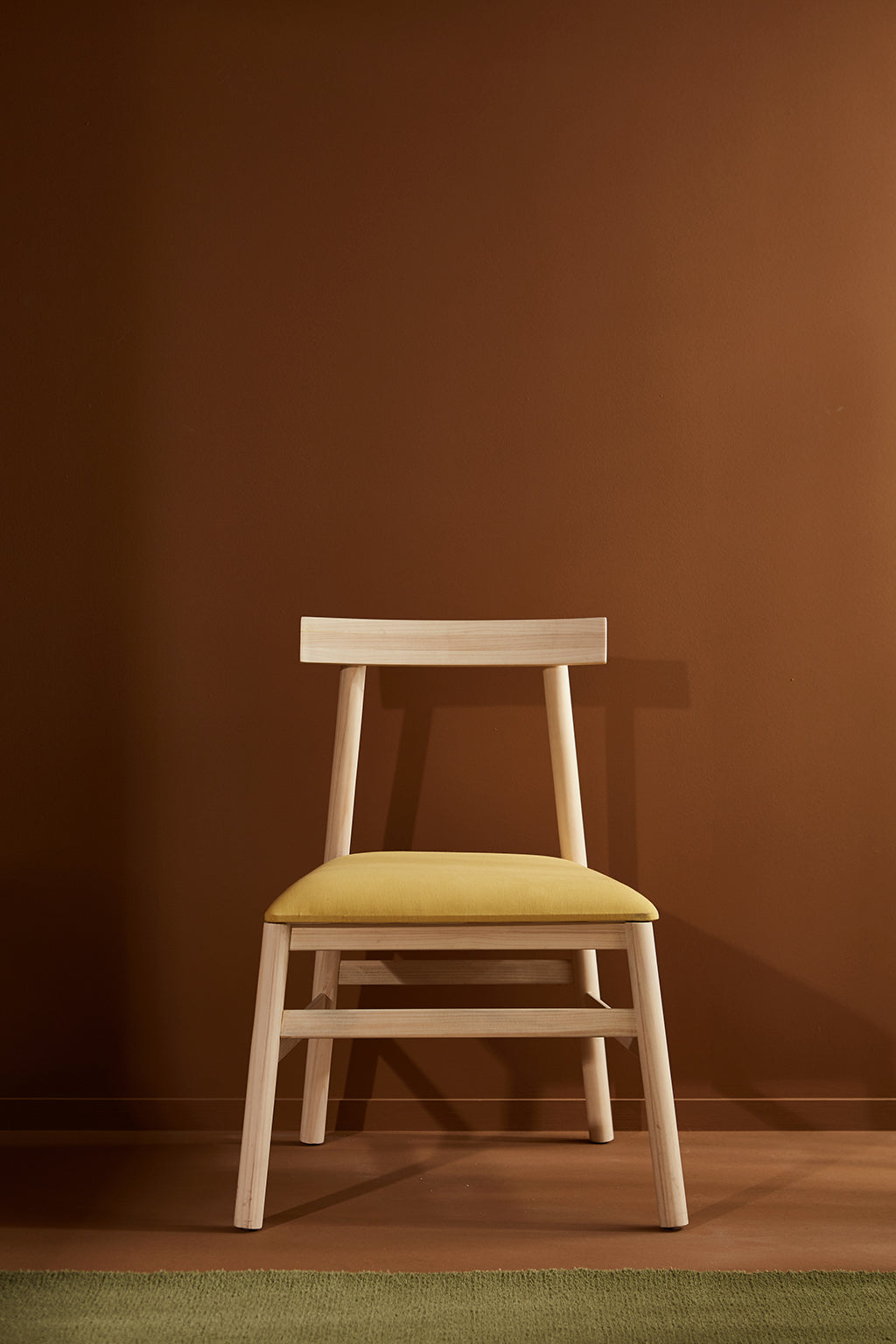 Lole Chair